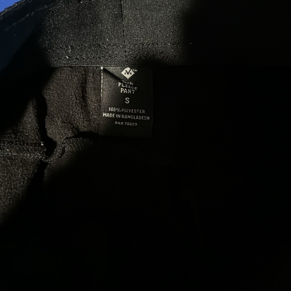 Tech joggers - Picture 2 of 3